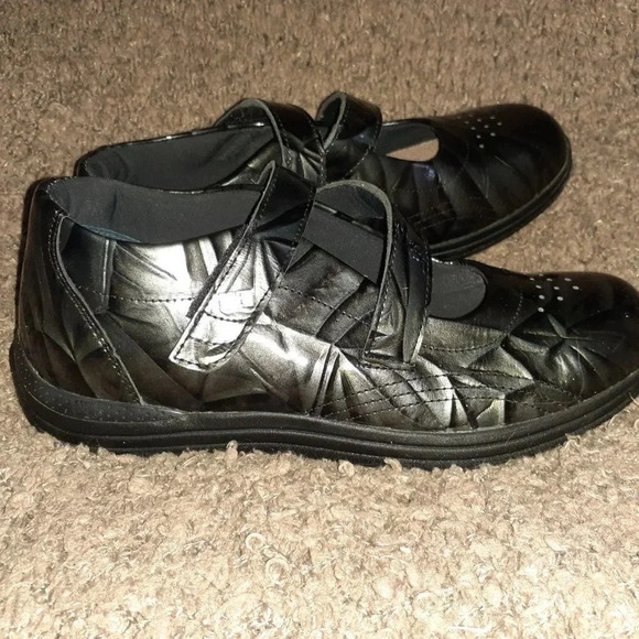 DREW-Last Orchid-Gray-Patent Leather Mary Jane - Picture 4 of 7